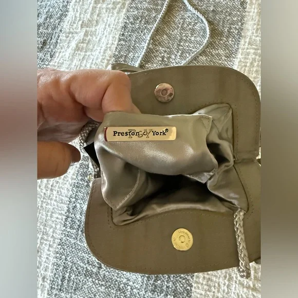 Vtg Preston & York Silver Sequined Small Evening Hand Bag Y2K - Picture 6 of 10